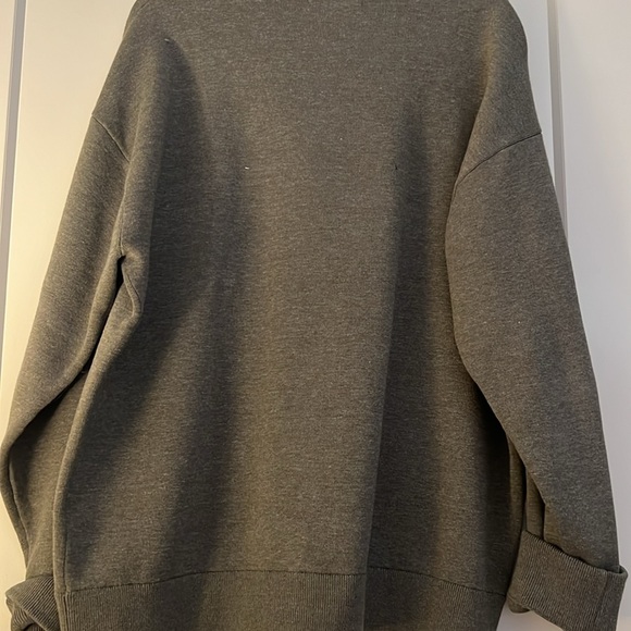 Banana Republic men’s embroidered sweatshirt - Picture 4 of 5